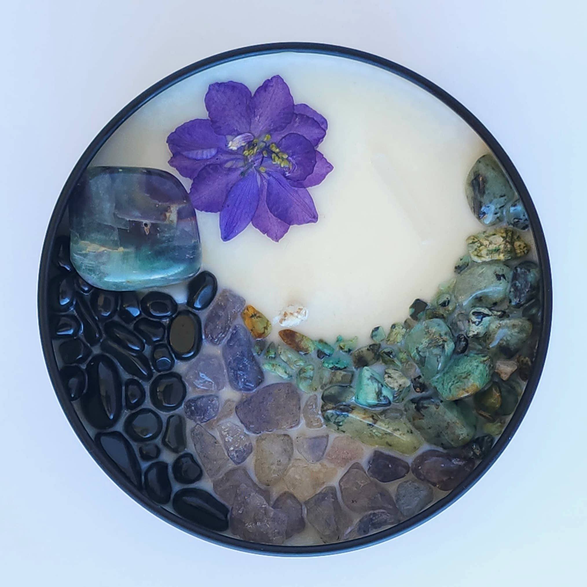 Dreamscape Shaman • 8oz Soy Crystal Candle