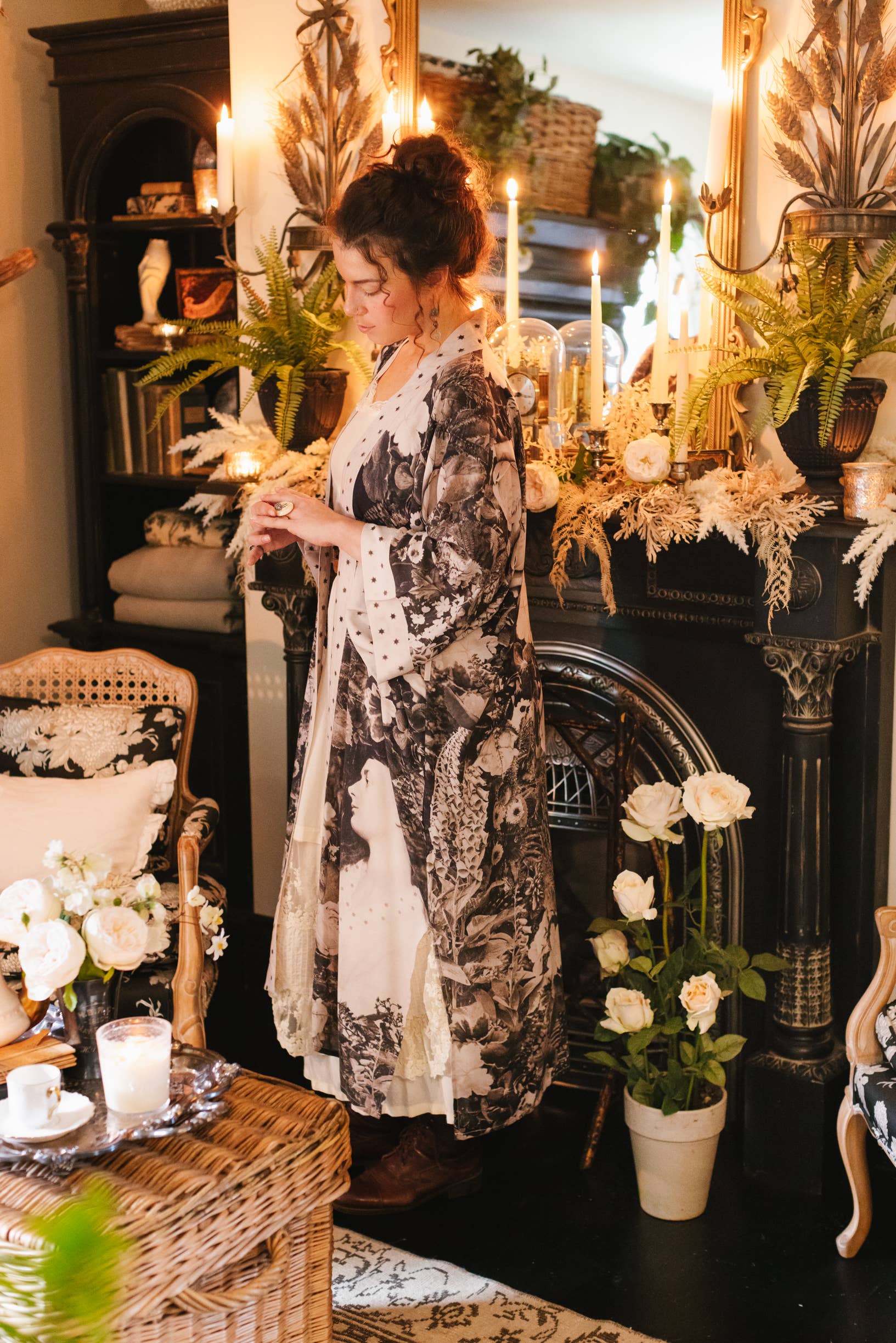The Looking Glass Opera Duster Bamboo Kimono Robe w/ Alice