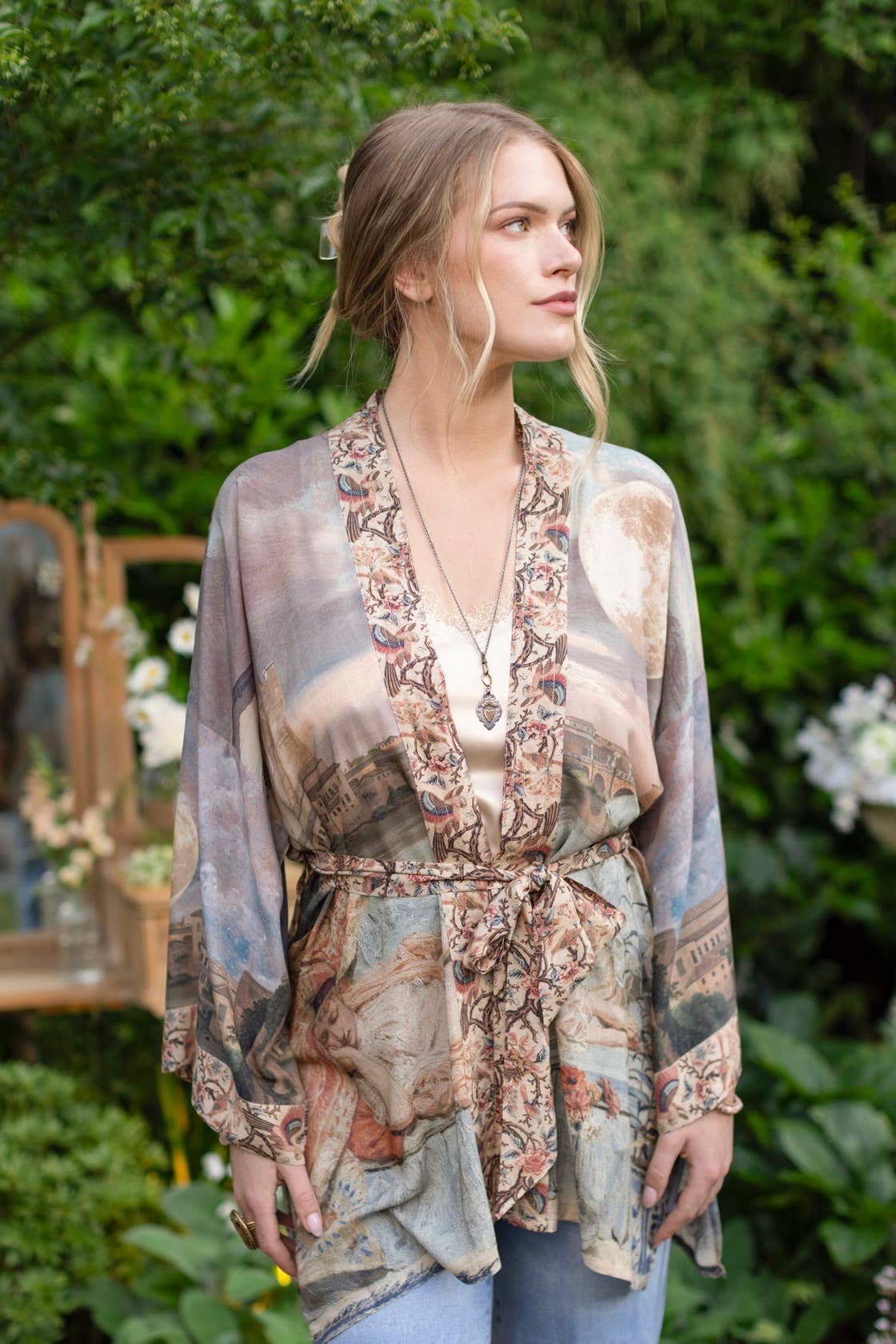 Imaginarium Matinée Duster Bamboo  Kimono w/ Moon mid-length